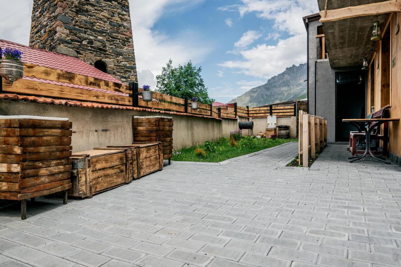 Hotel Jimla Kazbegi Eksteriør billede