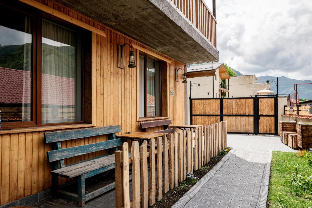Hotel Jimla Kazbegi Eksteriør billede